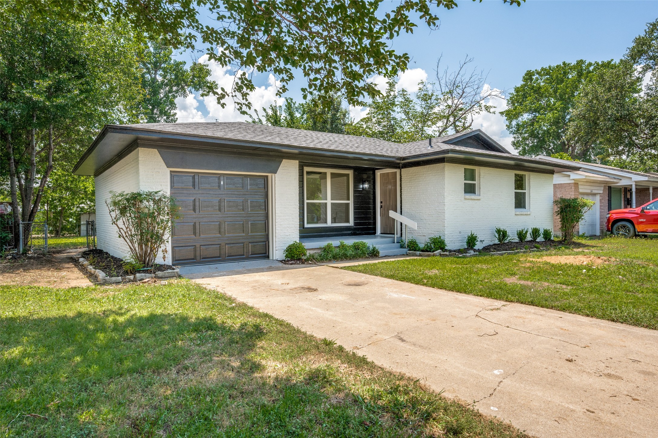 318 Parkwood Place Lewisville TX 75067