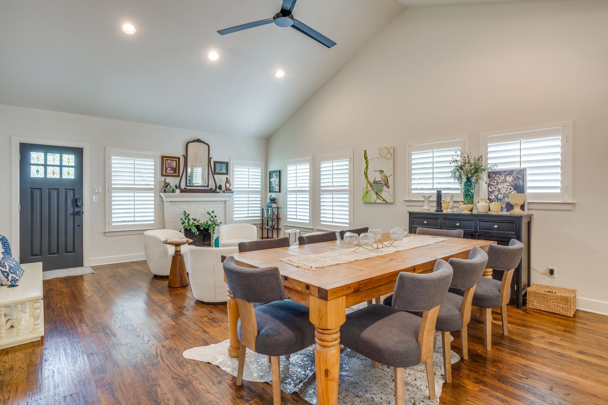 4104 Pershing Avenue Fort Worth TX 76107