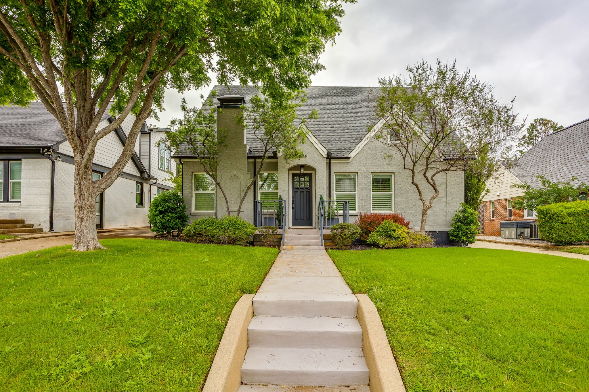 4104 Pershing Avenue Fort Worth TX 76107