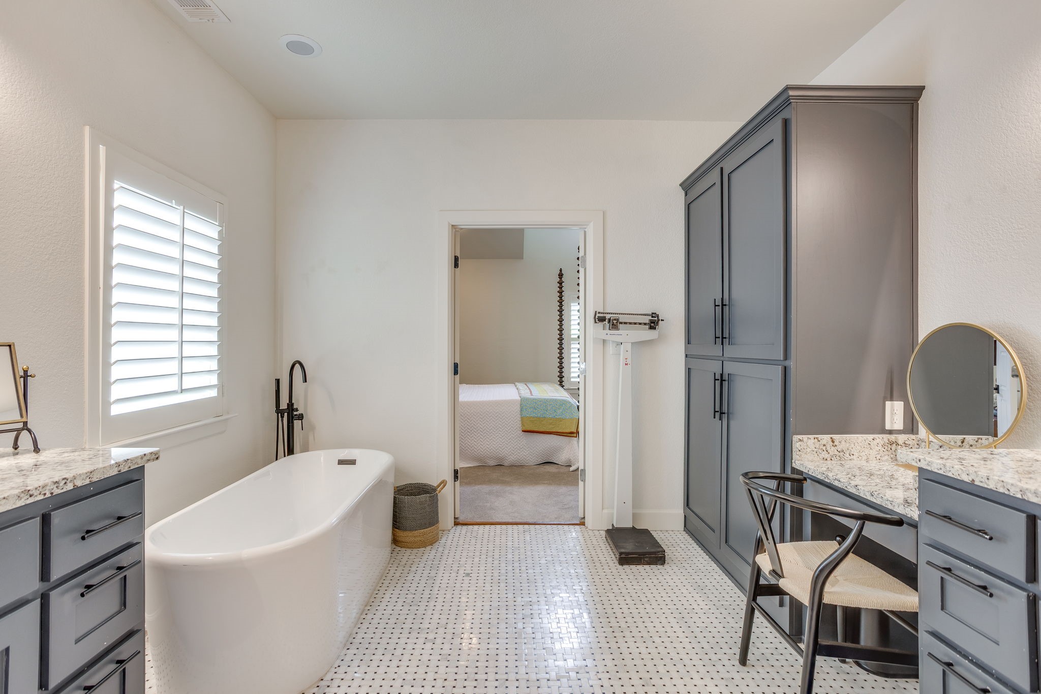 4104 Pershing Avenue Fort Worth TX 76107
