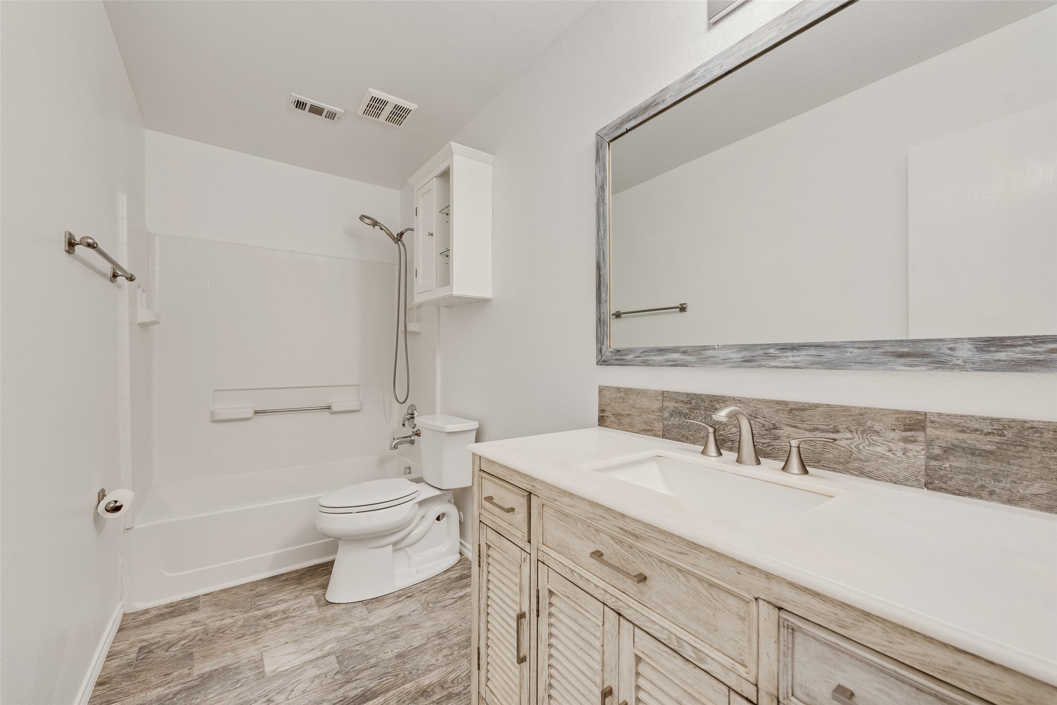 1234 Mallard Creek Aubrey TX 76227