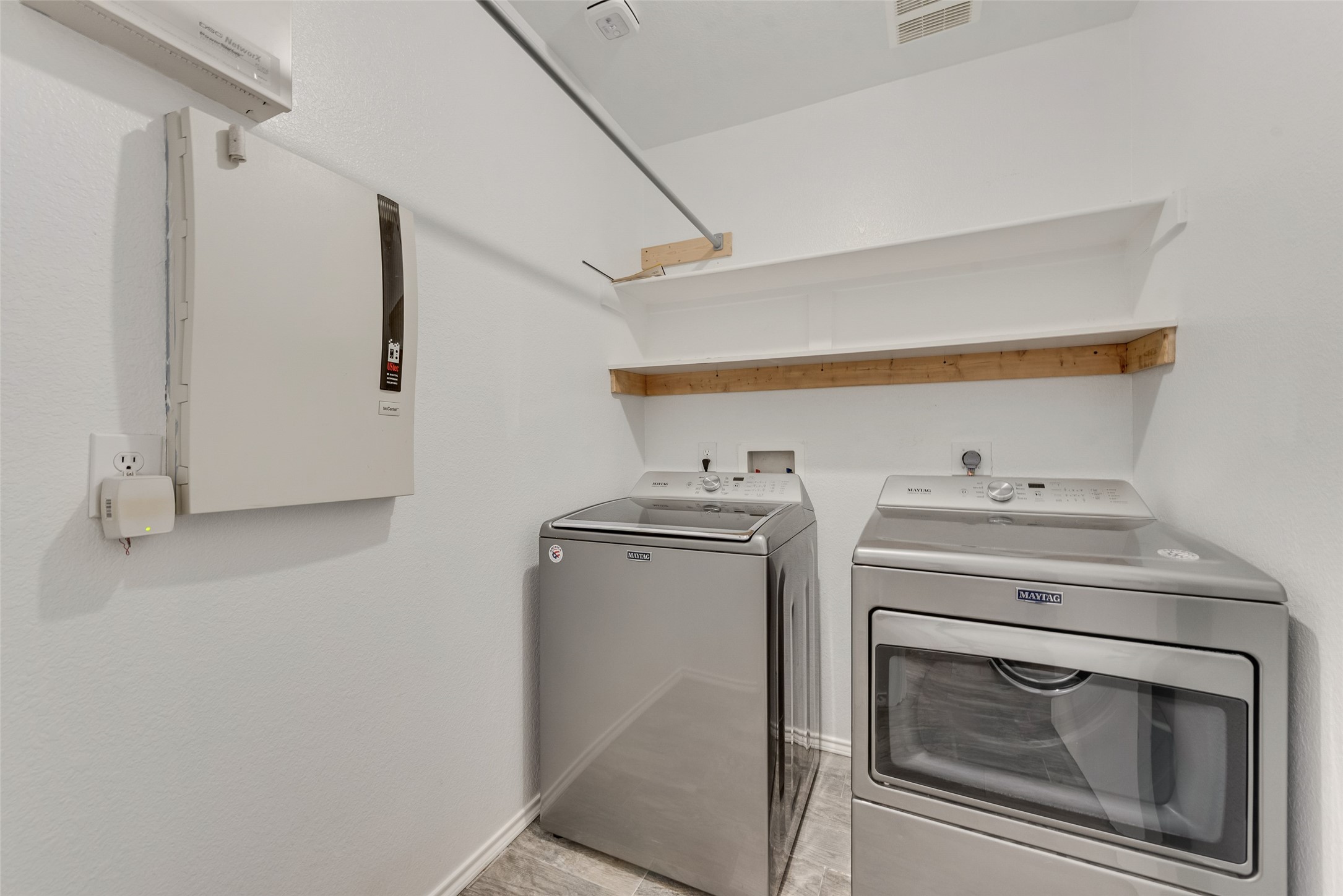 1234 Mallard Creek Aubrey TX 76227