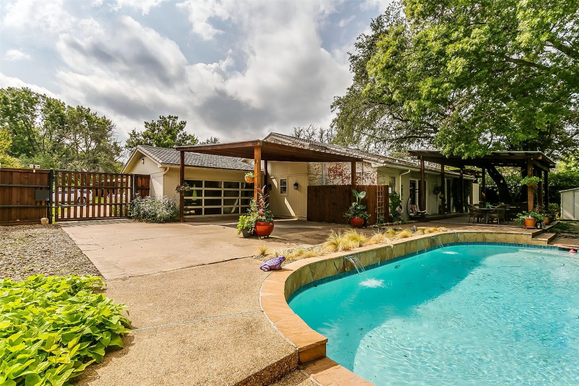 14 Legend Road Benbrook TX 76132