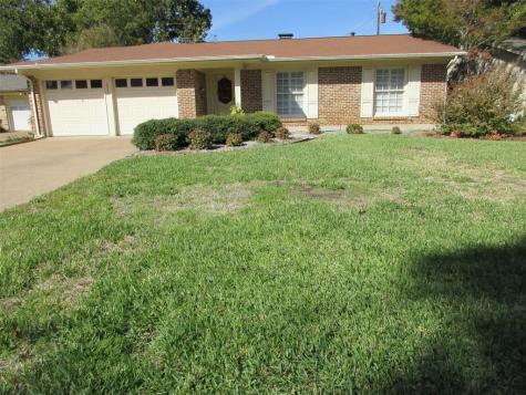 1317 Carriage Drive Irving TX 75062