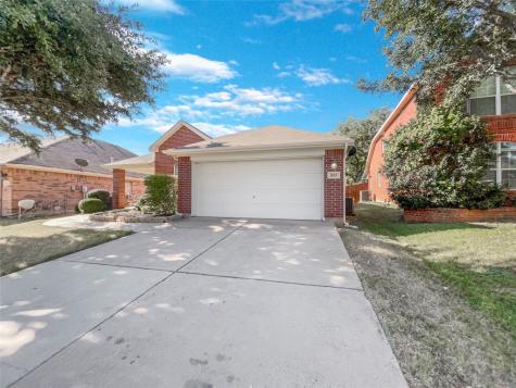 823 Ridge Point Drive Grand Prairie TX 75052