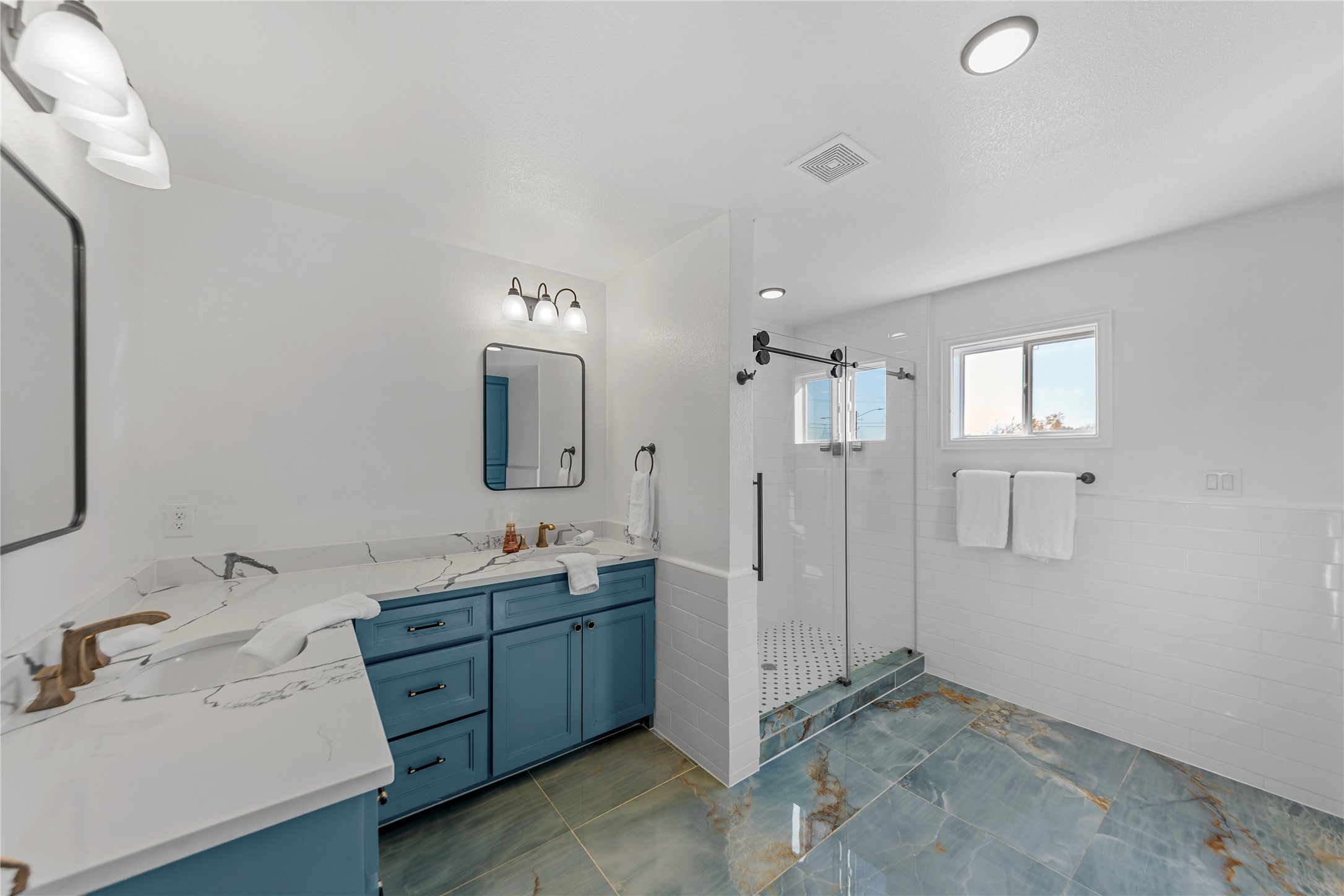 3316 Inwood Road Dallas TX 75235