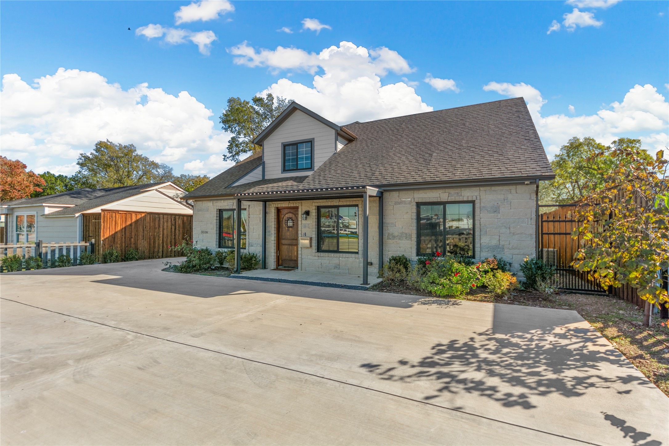 3316 Inwood Road Dallas TX 75235