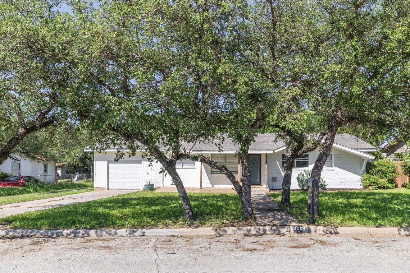 3904 3rd Street Brownwood TX 76801