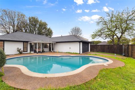 706 Brookdale Circle Garland TX 75040