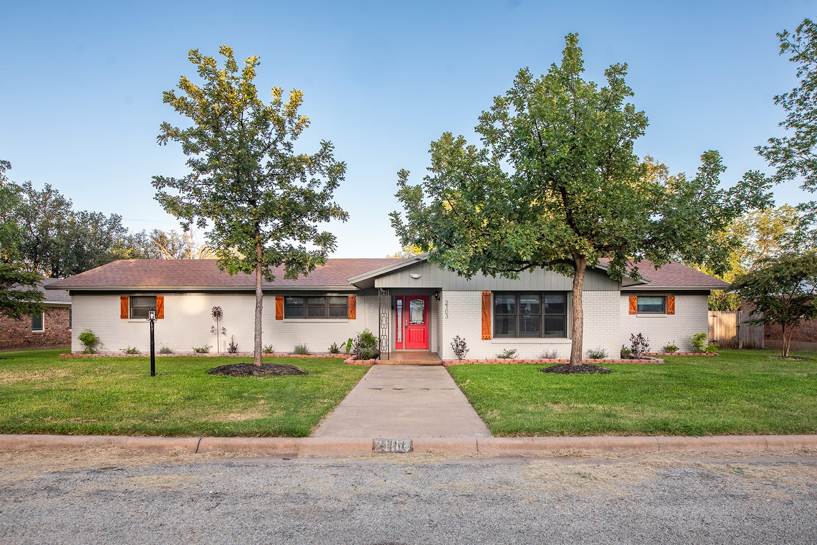 2103 S High Street Brady TX 76825