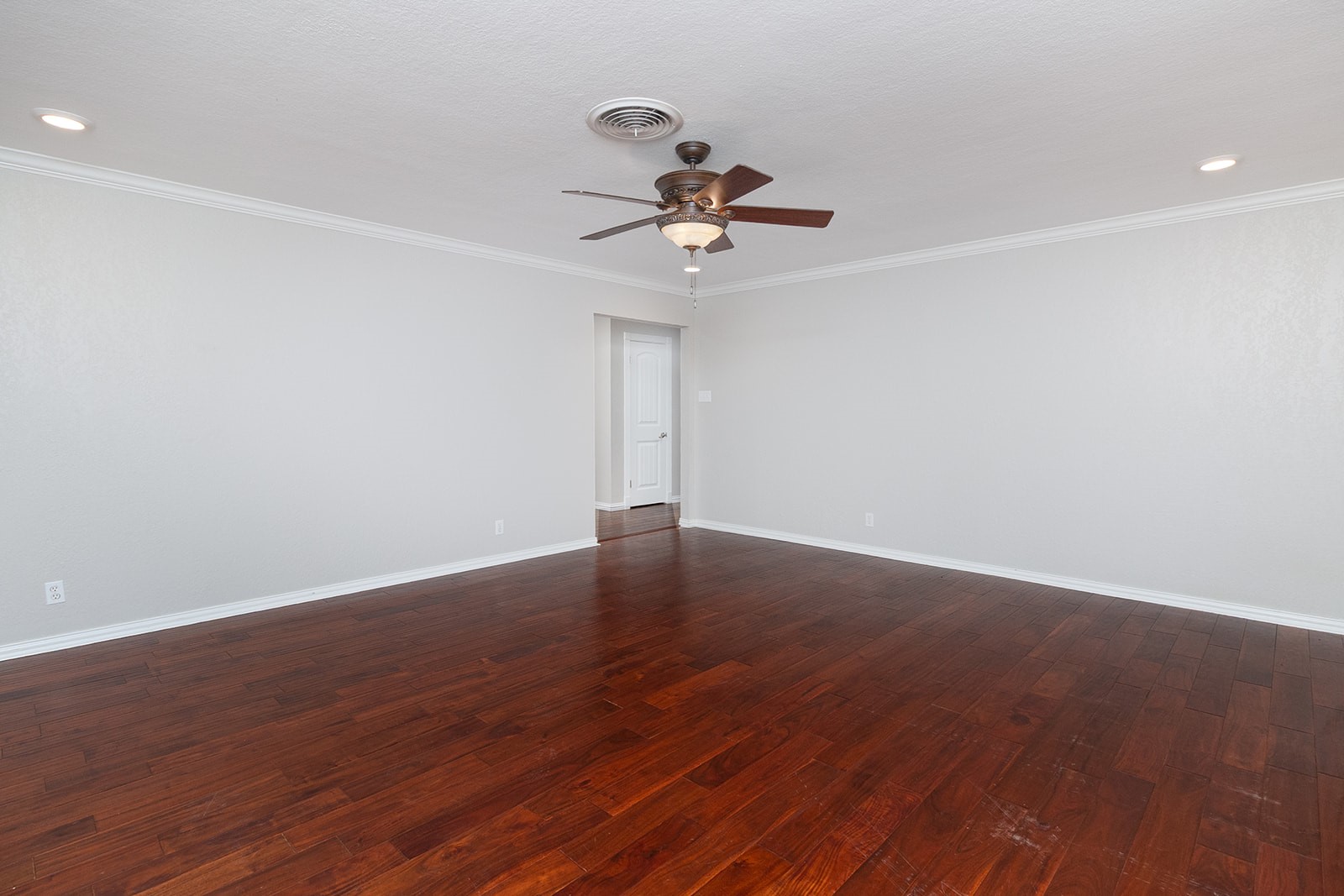 2103 S High Street Brady TX 76825
