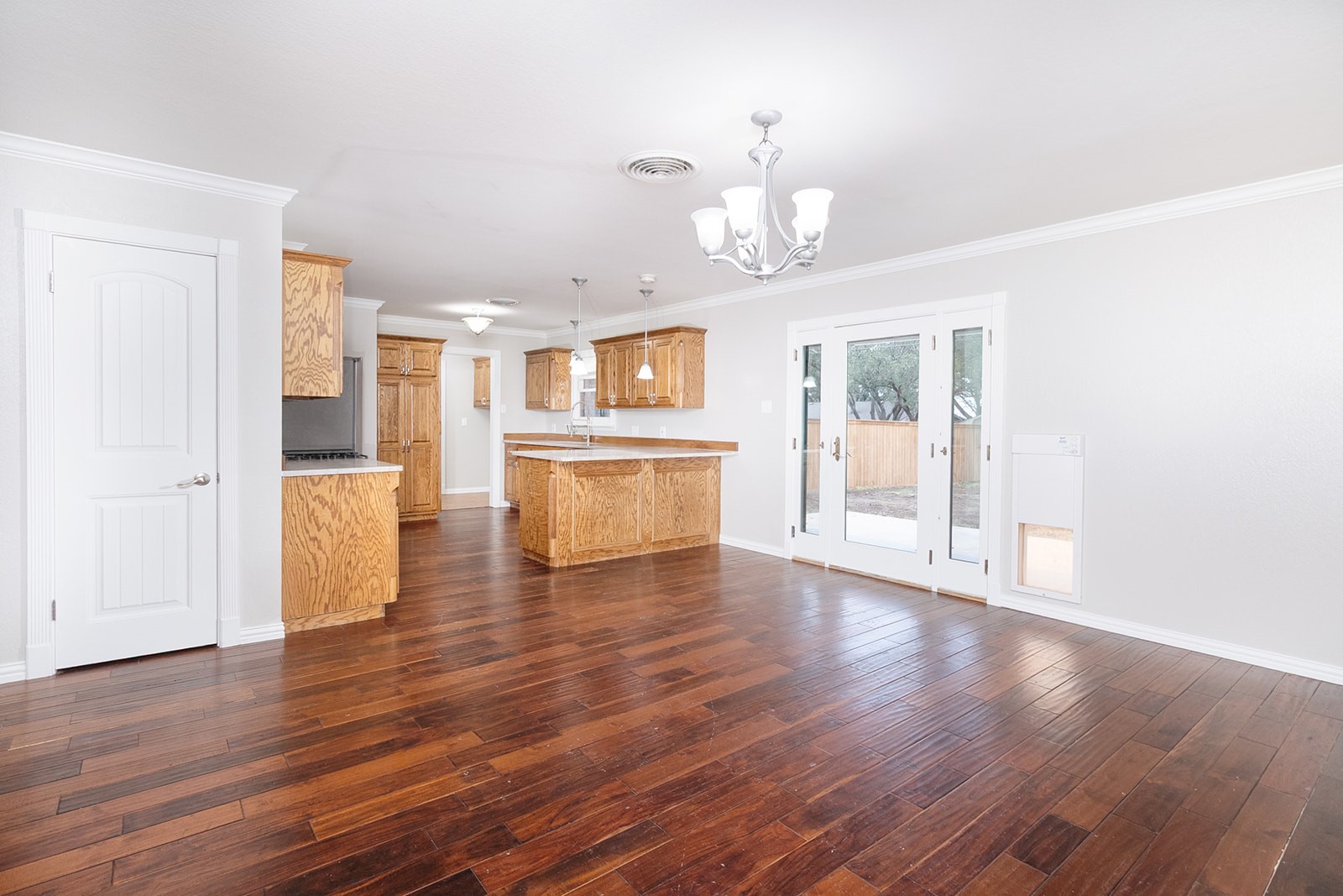 2103 S High Street Brady TX 76825