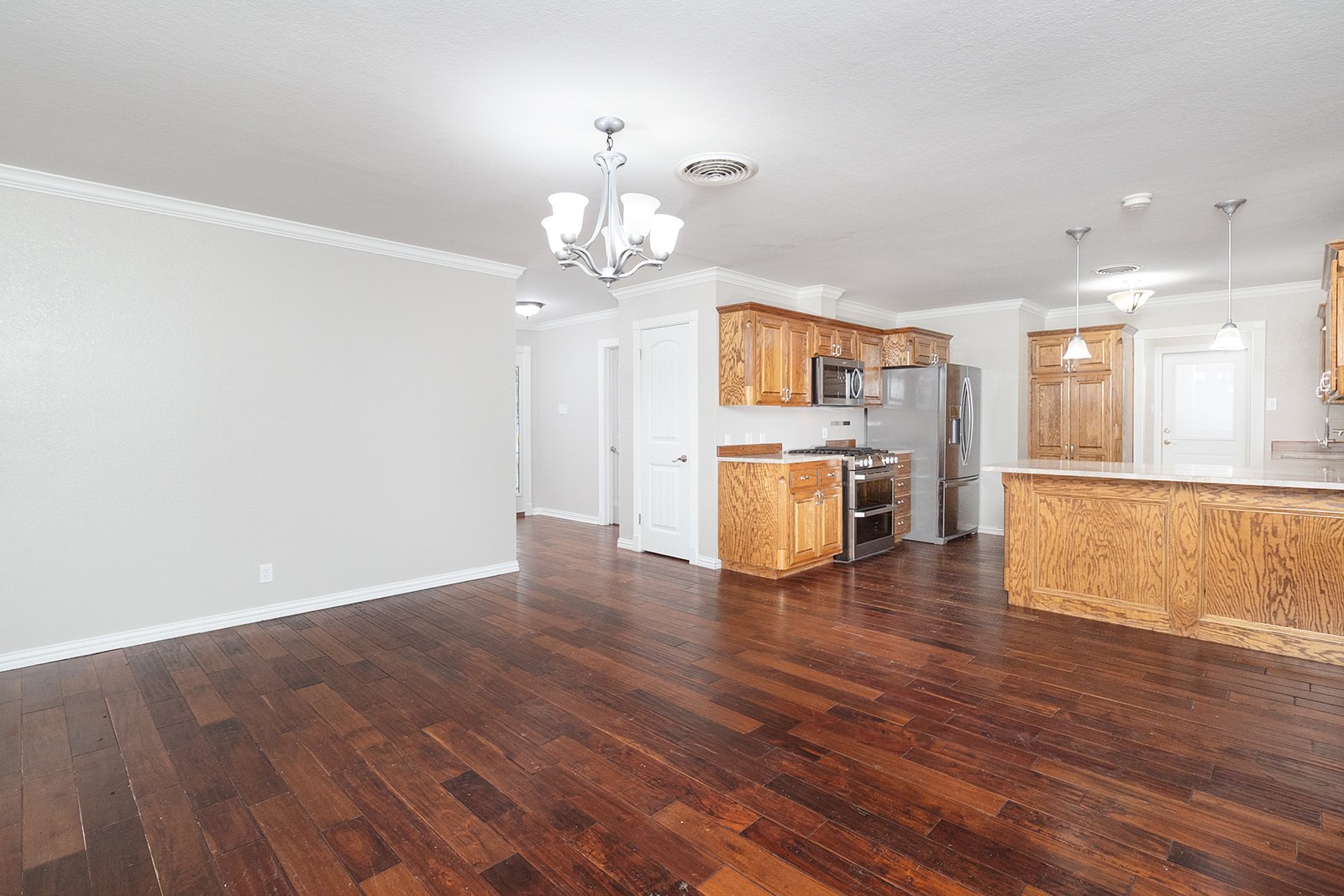 2103 S High Street Brady TX 76825