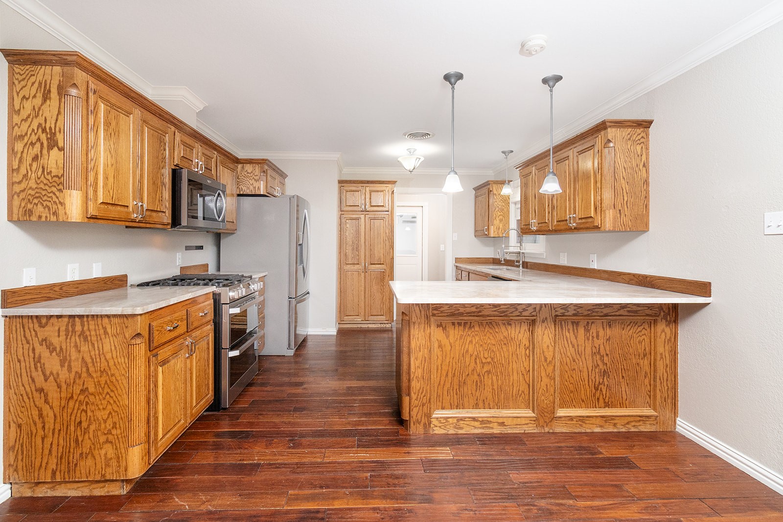 2103 S High Street Brady TX 76825