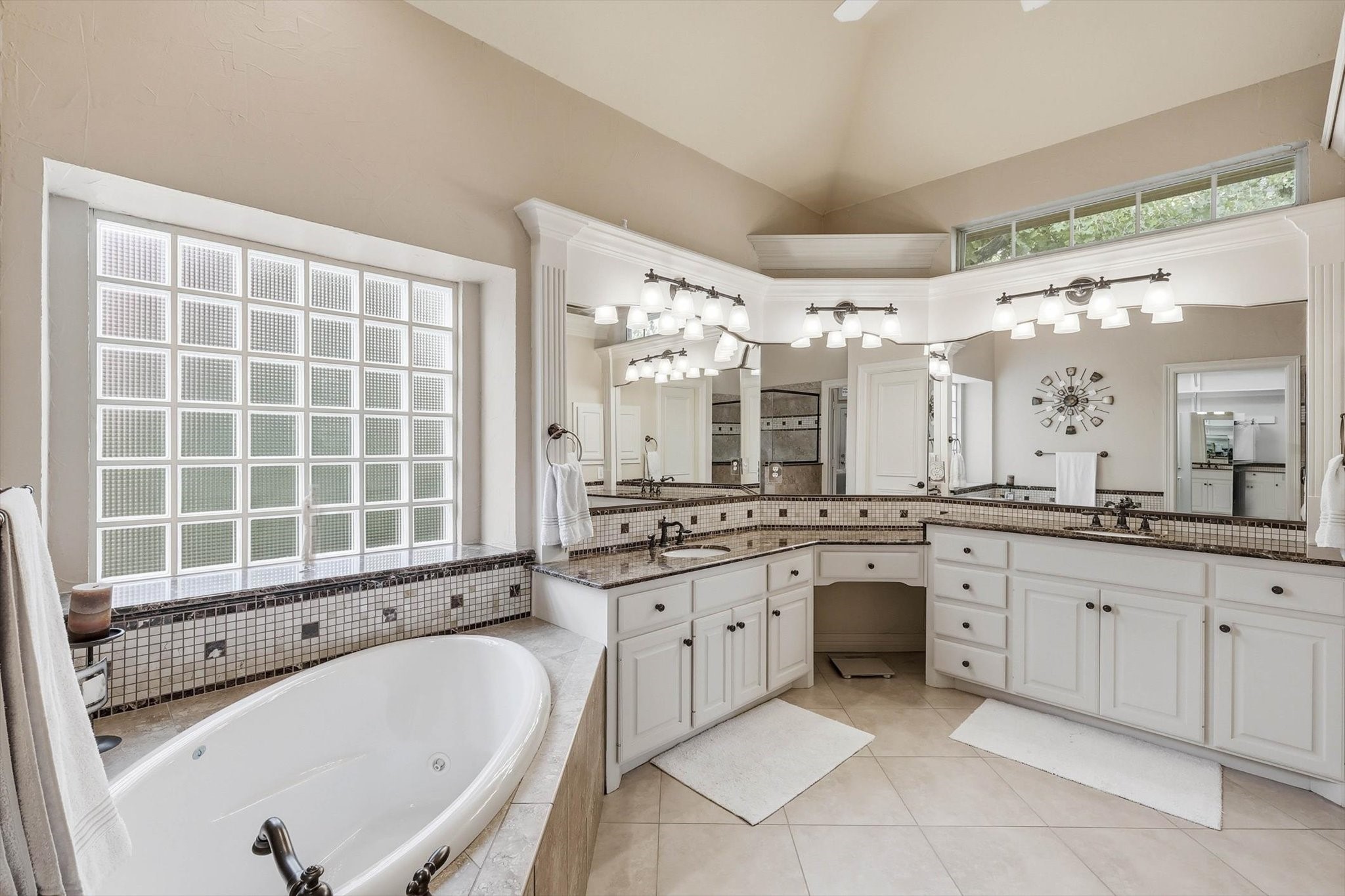 617 Hawthorn Circle Highland Village TX 75077