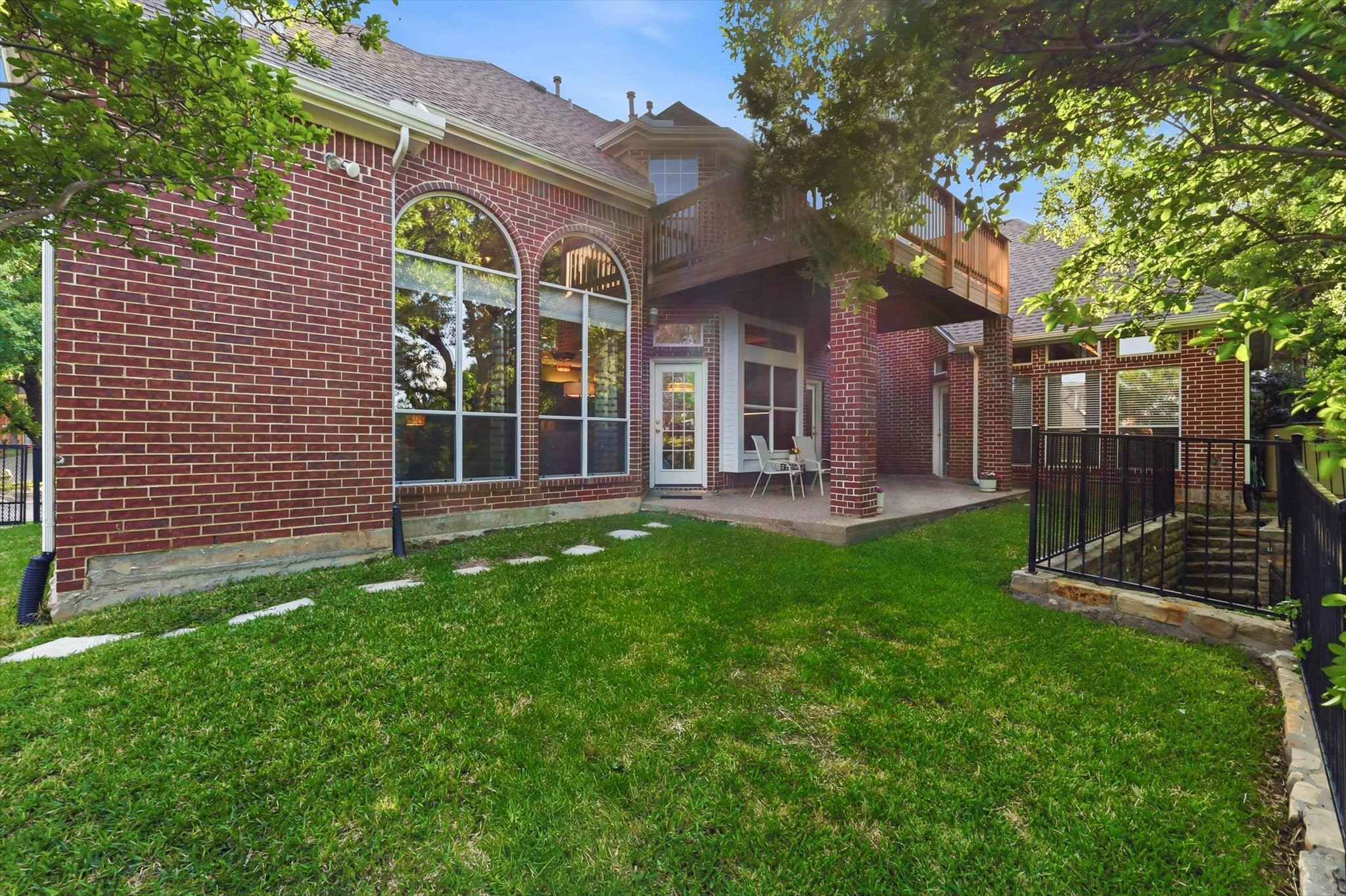 617 Hawthorn Circle Highland Village TX 75077