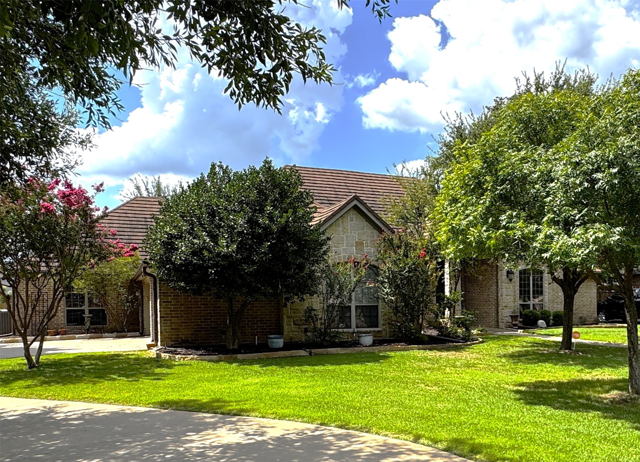 3722 Cove Timber Avenue Granbury TX 76049