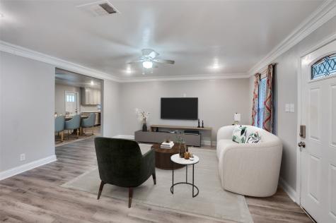1928 Kent Drive Arlington TX 76010
