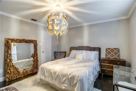 1613 Crown Point Drive Little Elm TX 75036