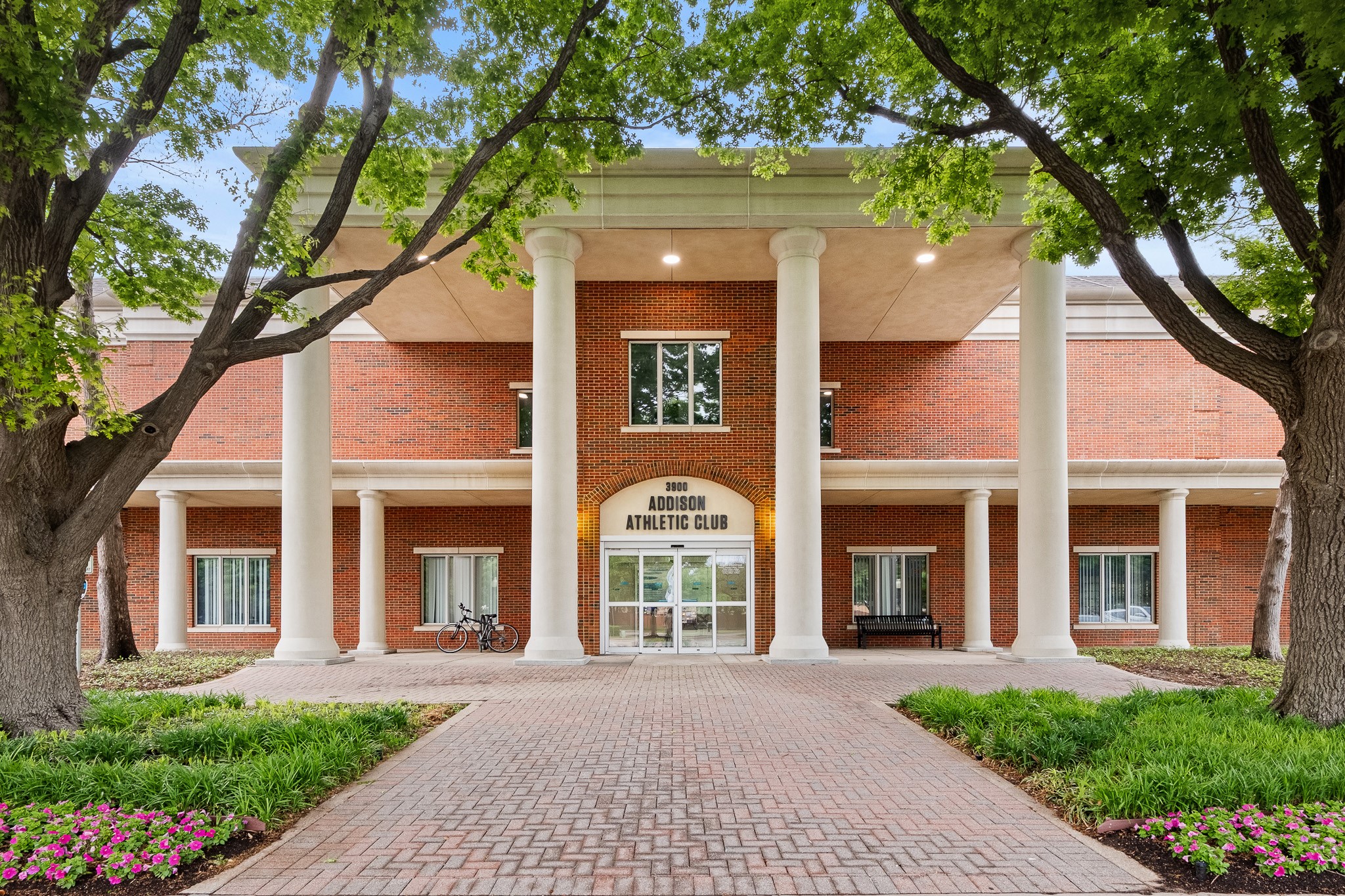 4150 Towne Green Circle Addison TX 75001