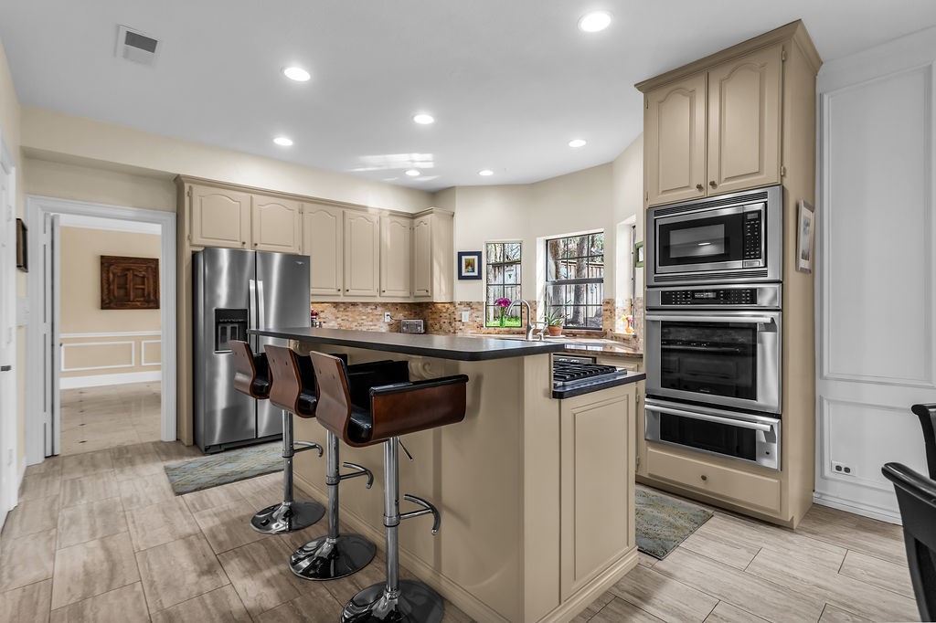 140 Creekside Drive Double Oak TX 75077