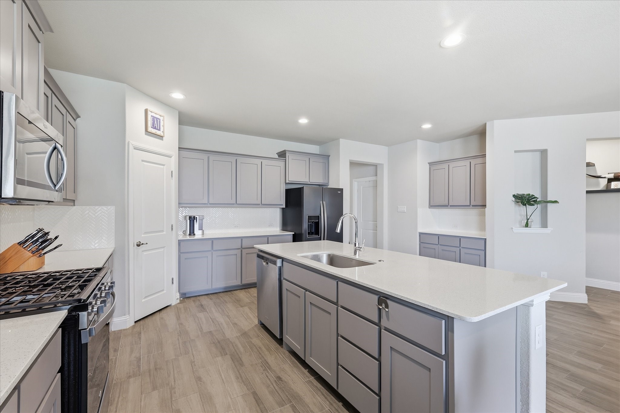 1421 Millerbird Argyle TX 76226