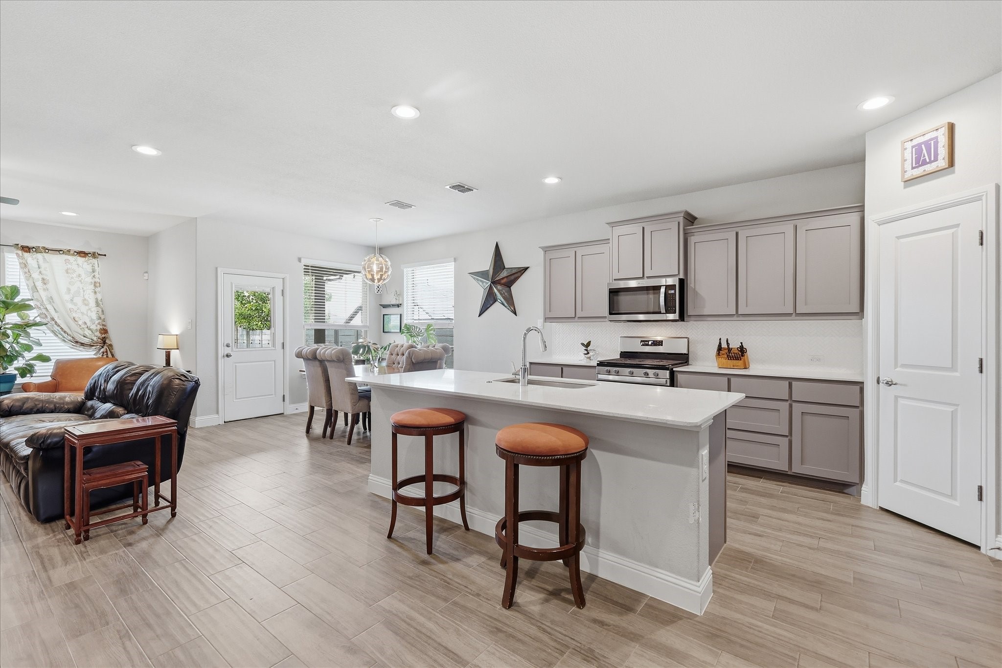 1421 Millerbird Argyle TX 76226