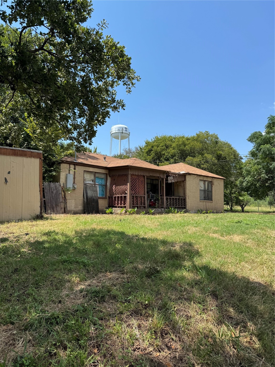 312 S Fairview Street Keene TX 76059