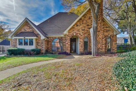 3137 Evan Drive Hurst TX 76054