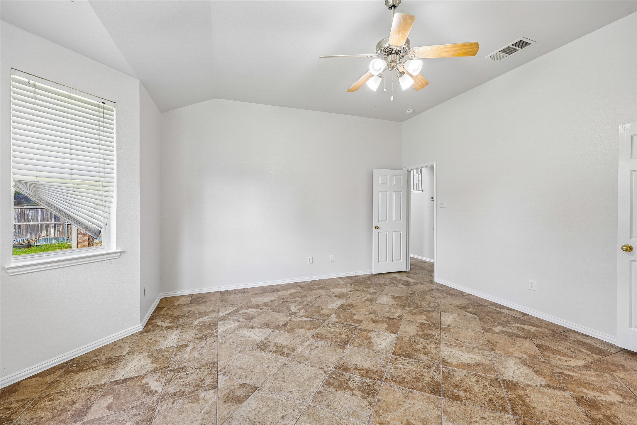 844 Sequoia Way Saginaw TX 76131