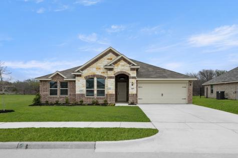 2607 Streamside Drive Burleson TX 76028