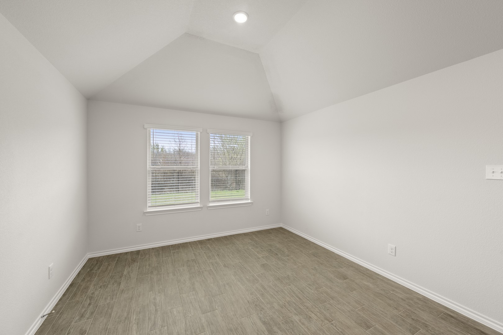 2607 Streamside Drive Burleson TX 76028