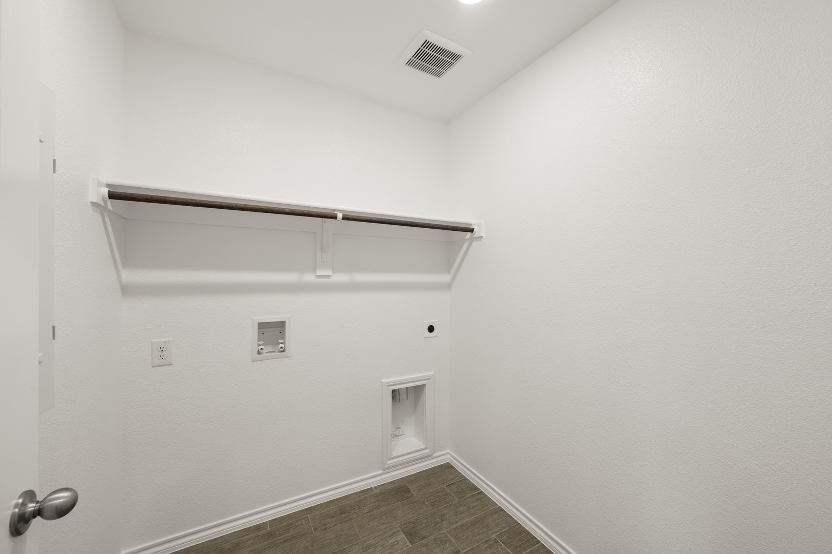 2607 Streamside Drive Burleson TX 76028