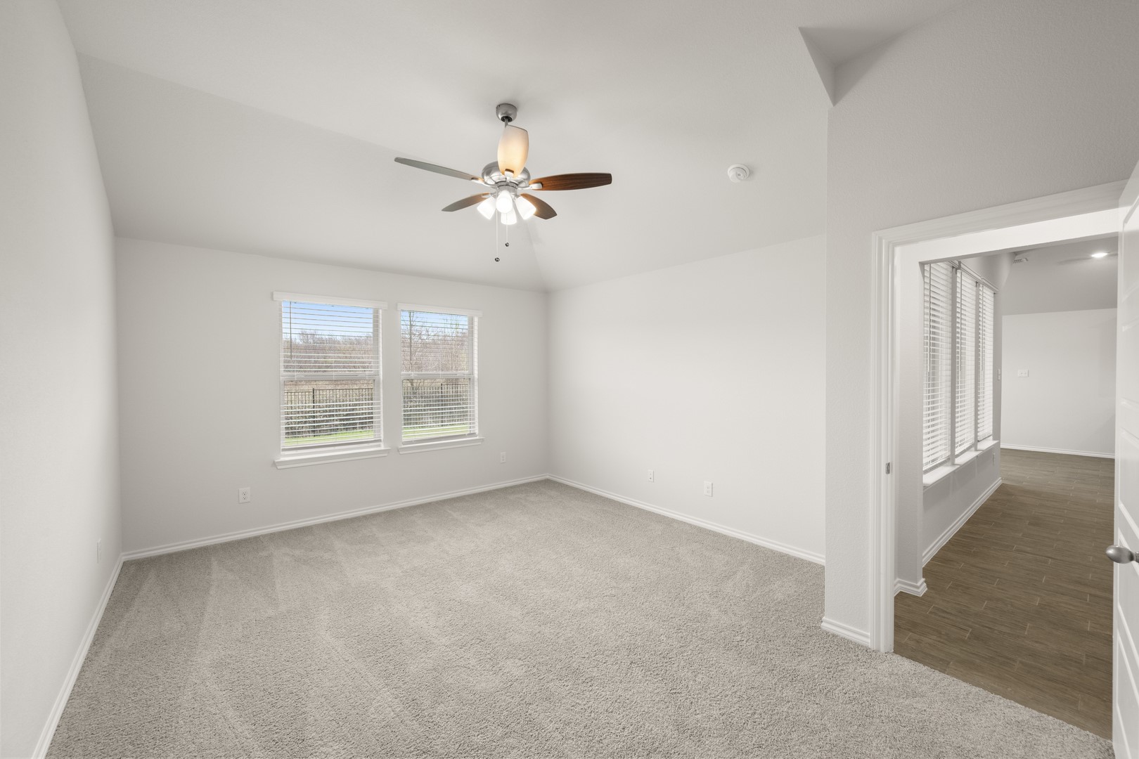 2607 Streamside Drive Burleson TX 76028