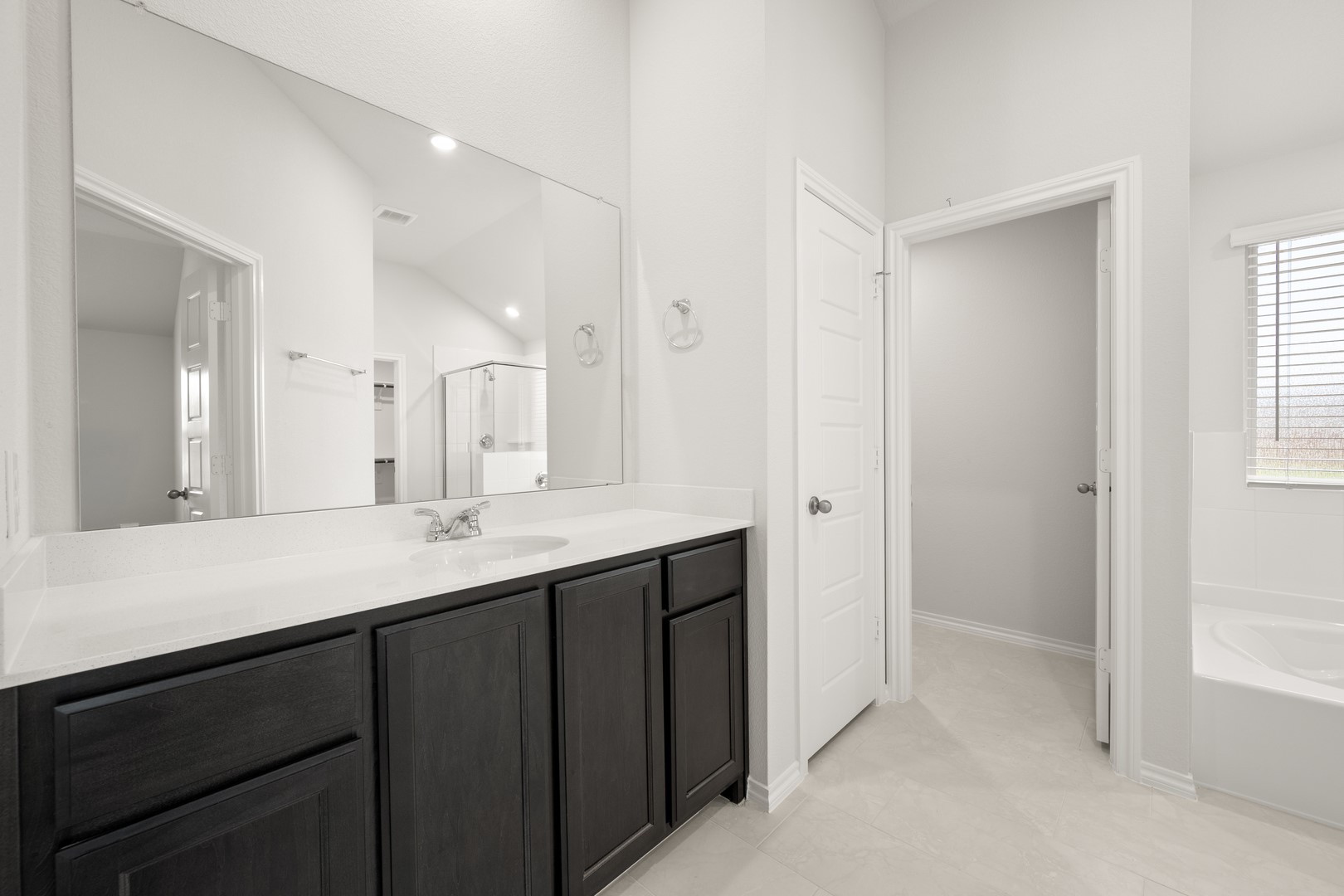 2607 Streamside Drive Burleson TX 76028