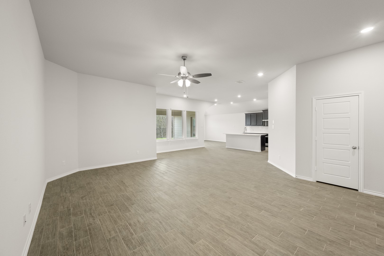 2607 Streamside Drive Burleson TX 76028