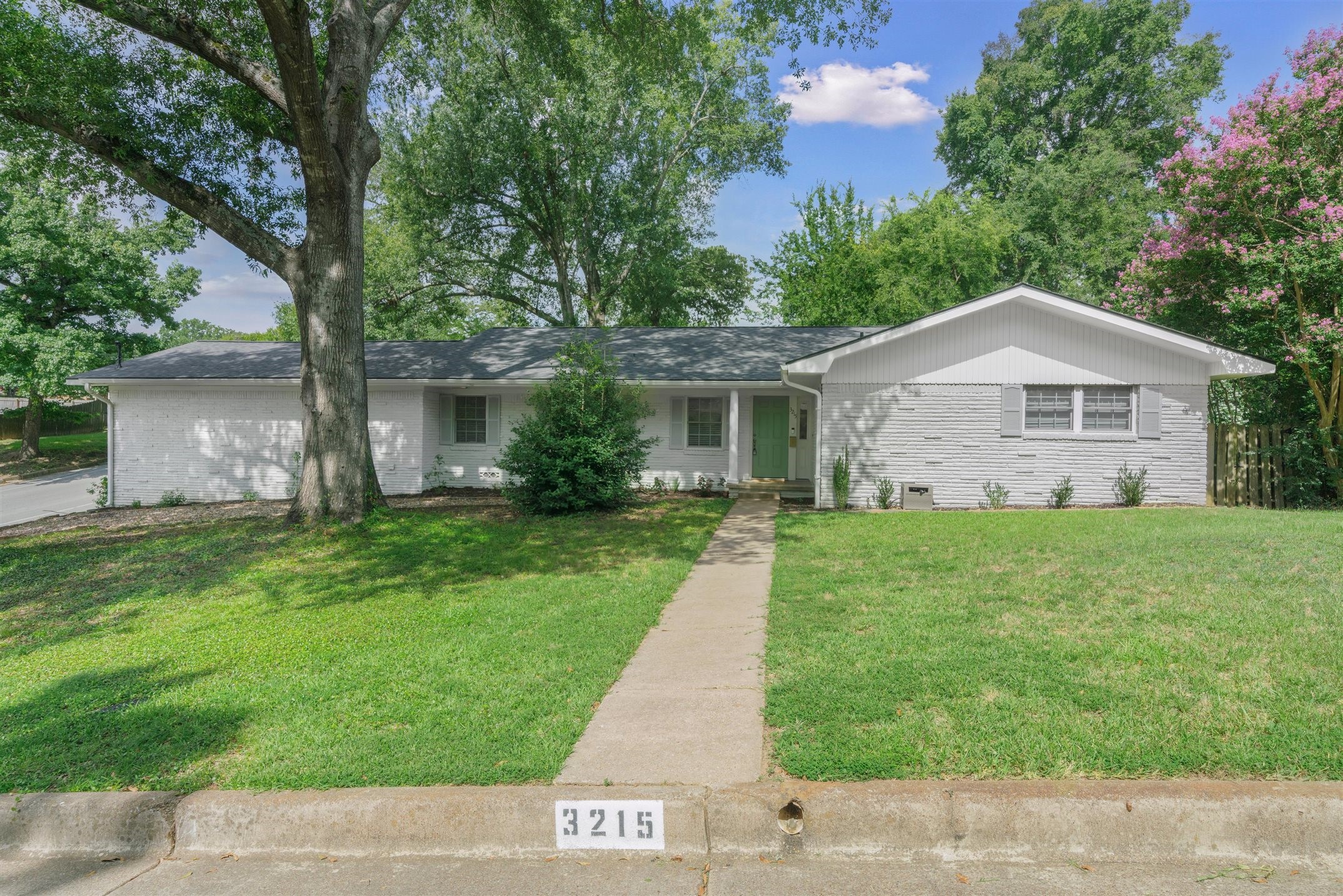 3215 Curtis Drive Tyler TX 75701