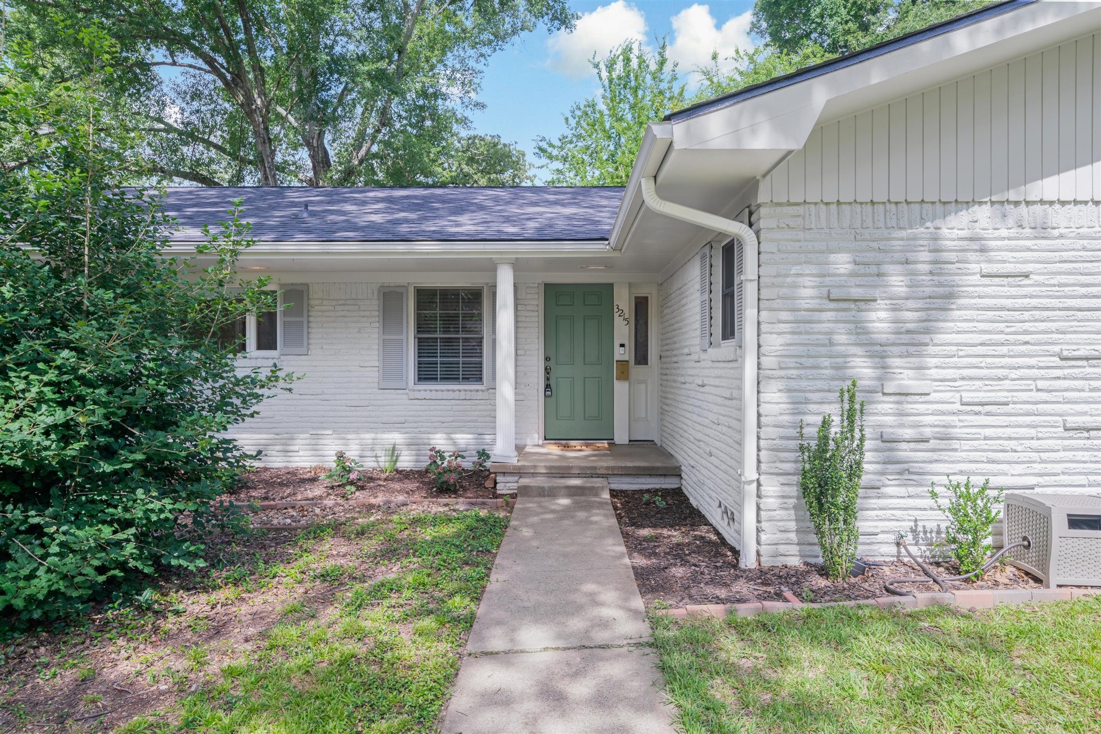 3215 Curtis Drive Tyler TX 75701