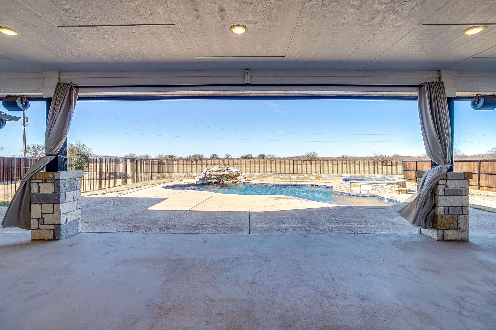 733 Fm 2652 Graham TX 76450