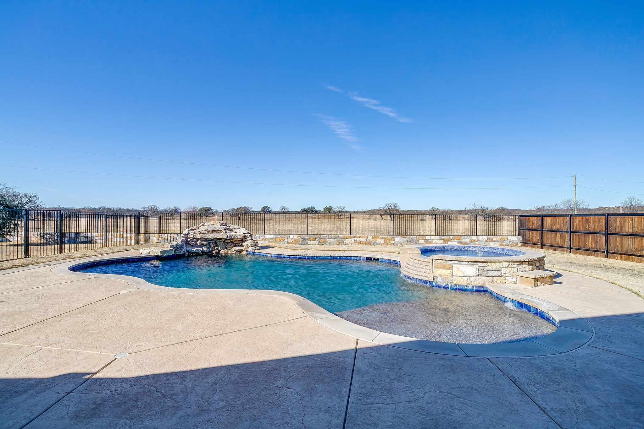 733 Fm 2652 Graham TX 76450