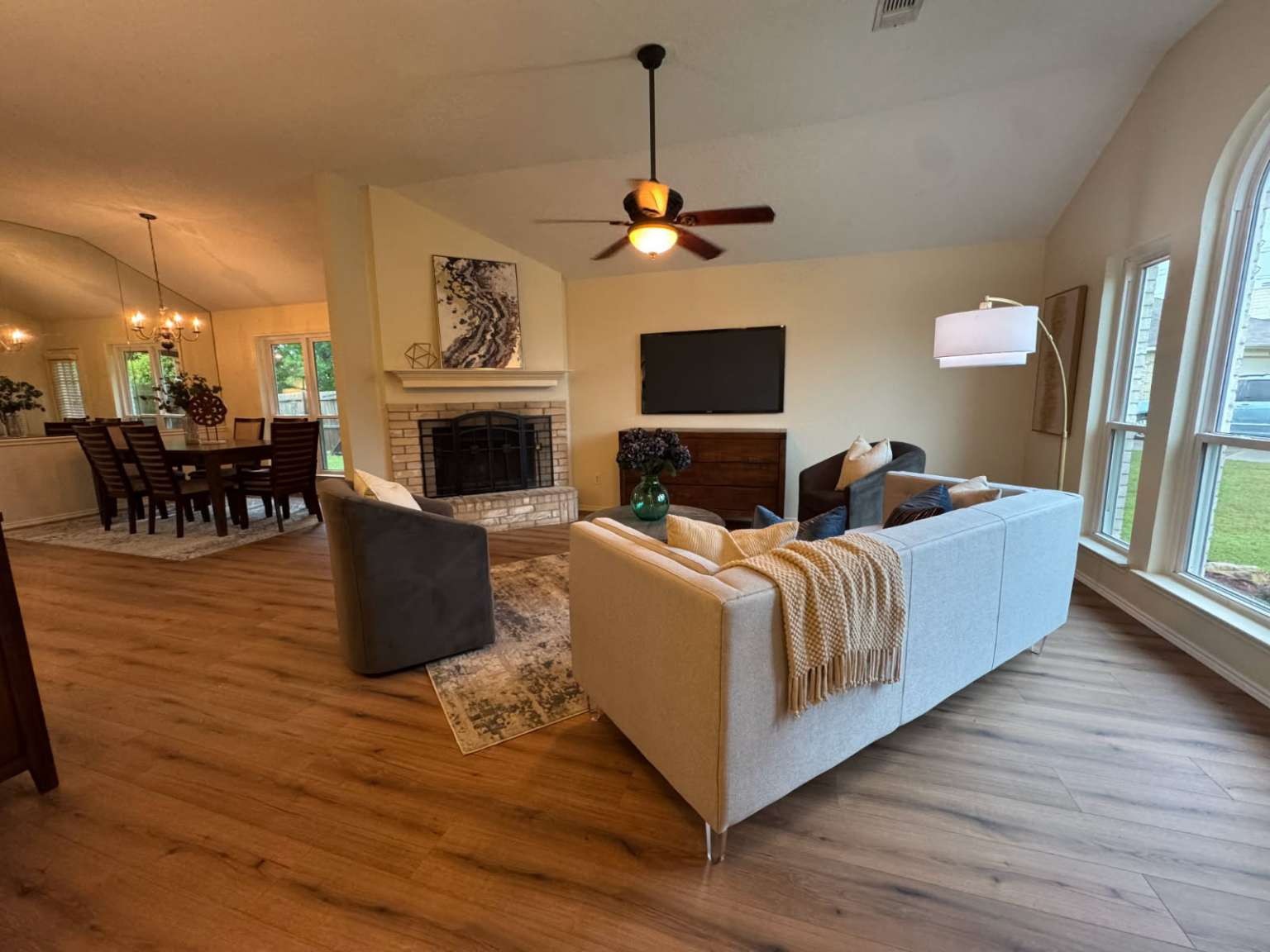 3002 Green Vista Court Grand Prairie TX 75052