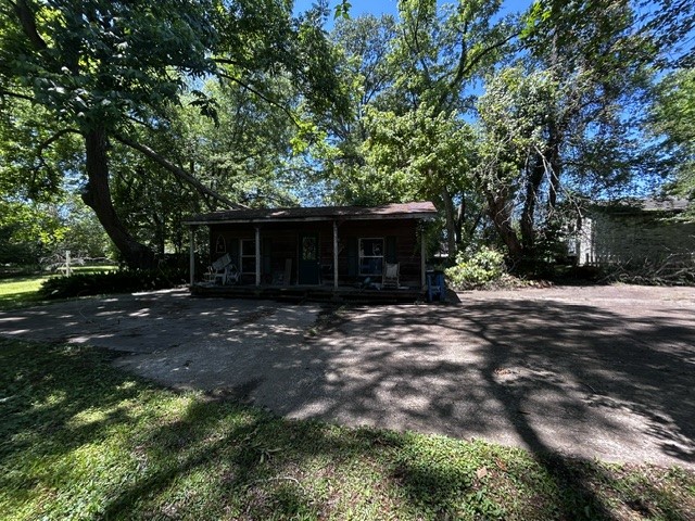 416 Shelbyville Street Center TX 75935