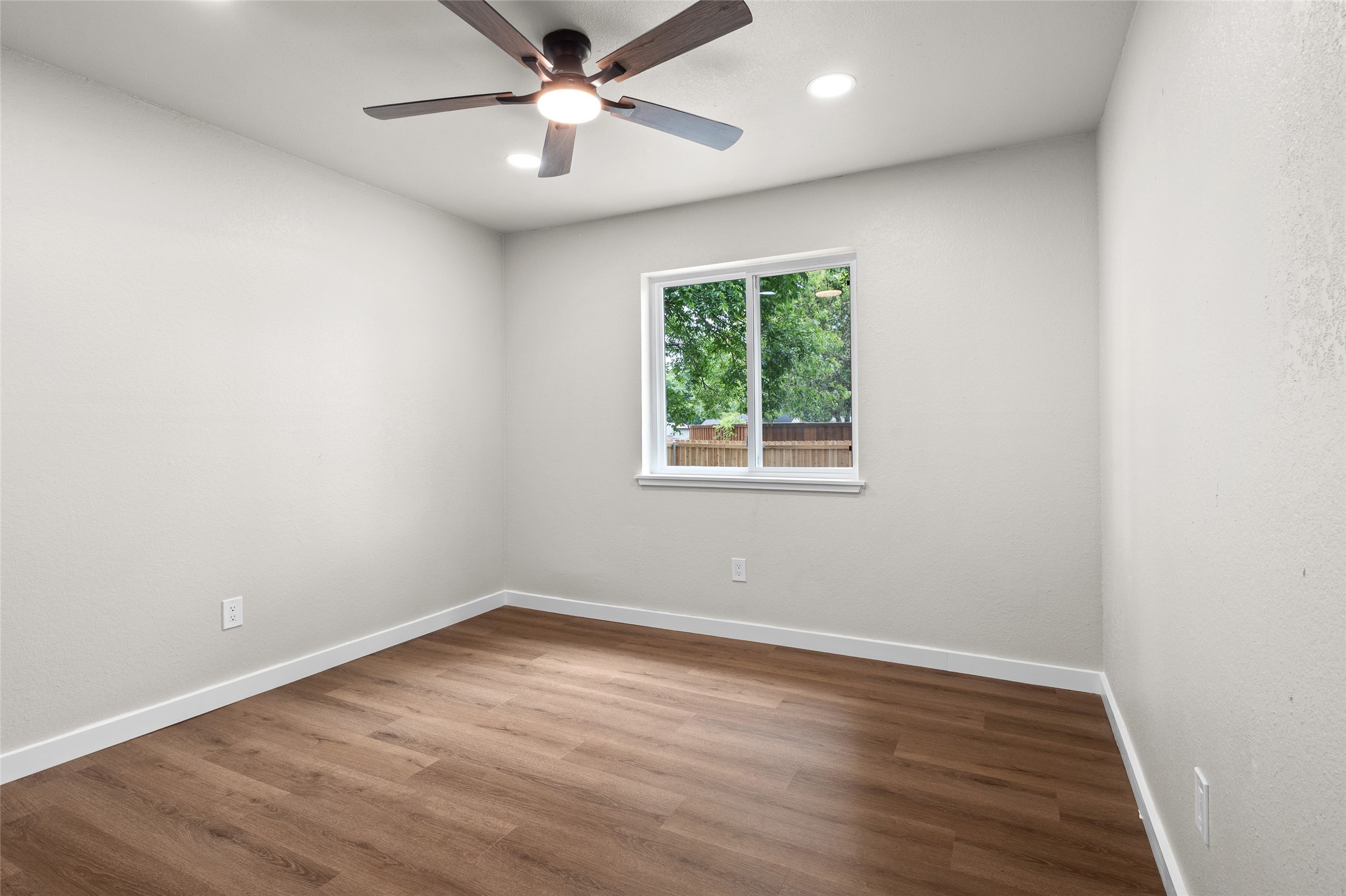 1518 Reisen Drive Garland TX 75040