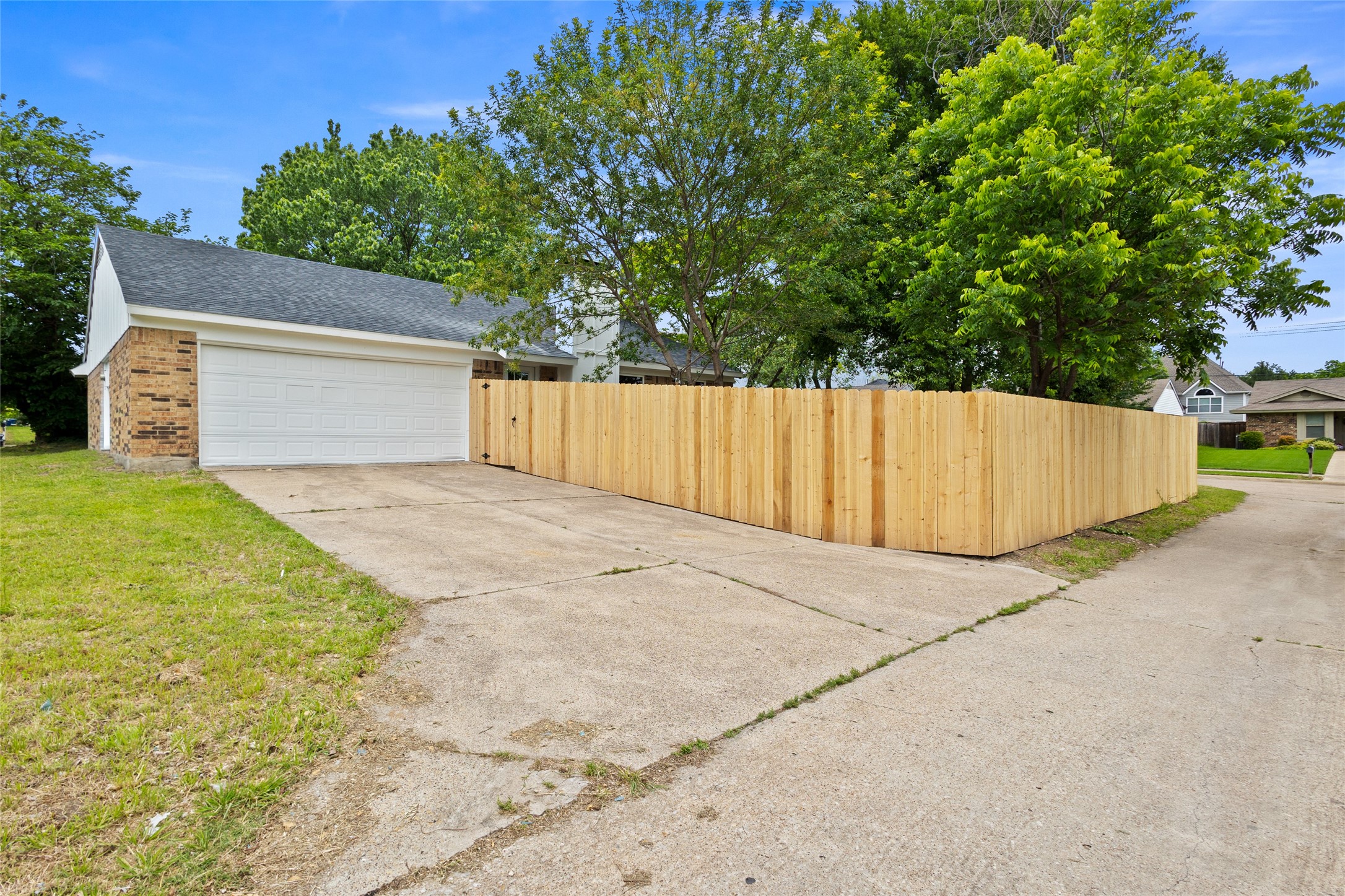 1518 Reisen Drive Garland TX 75040