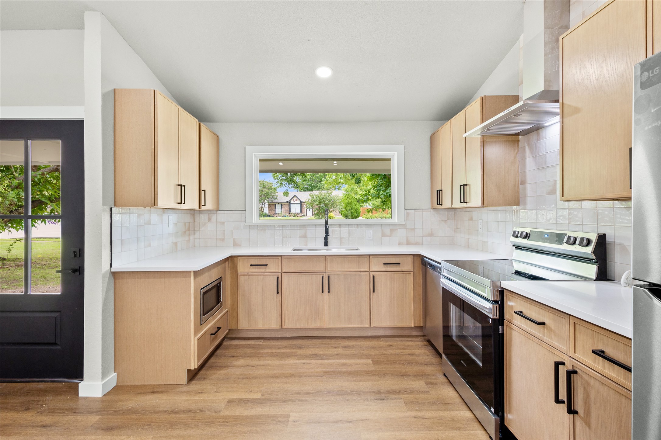 1518 Reisen Drive Garland TX 75040