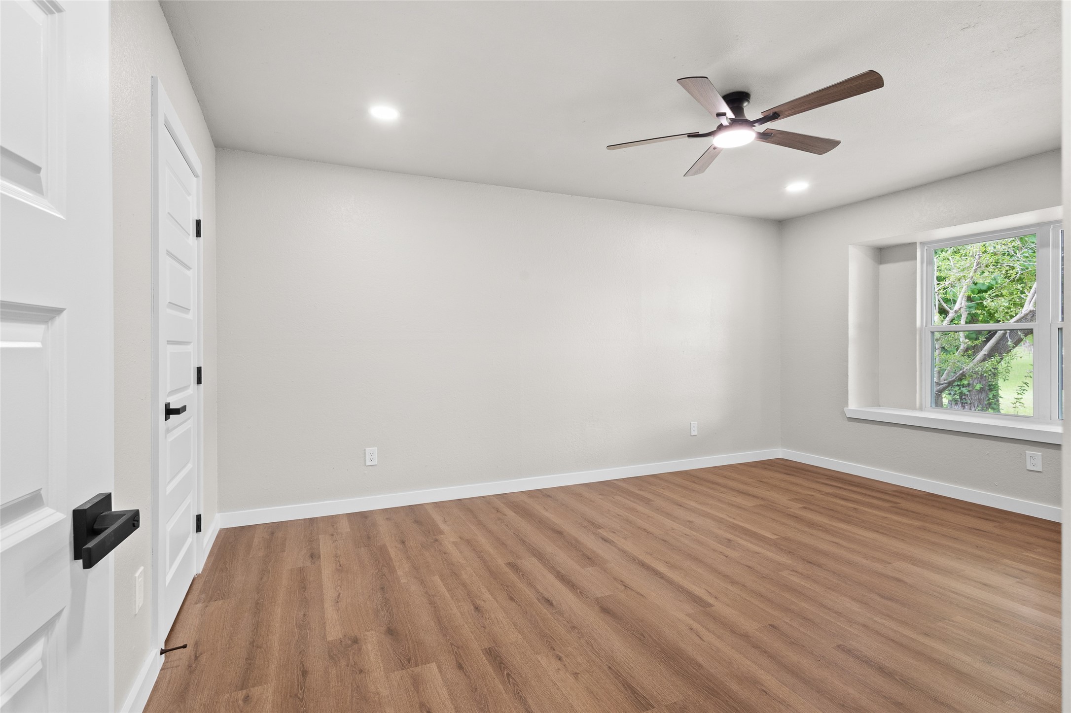 1518 Reisen Drive Garland TX 75040