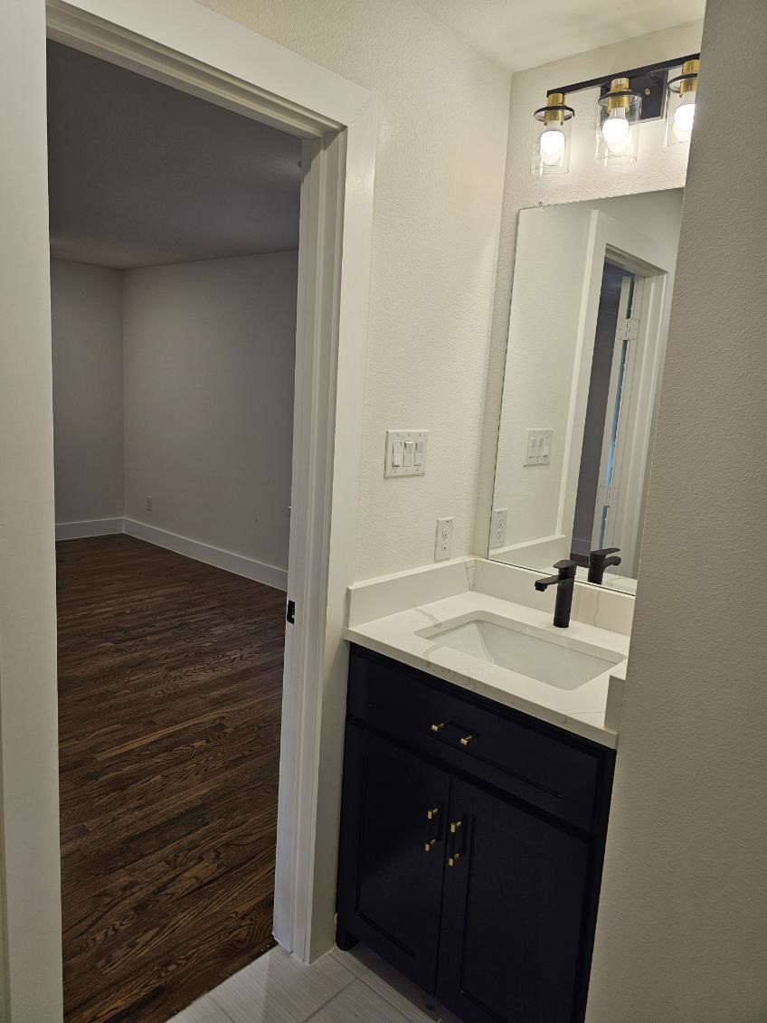 814 Woodacre Drive Dallas TX 75241