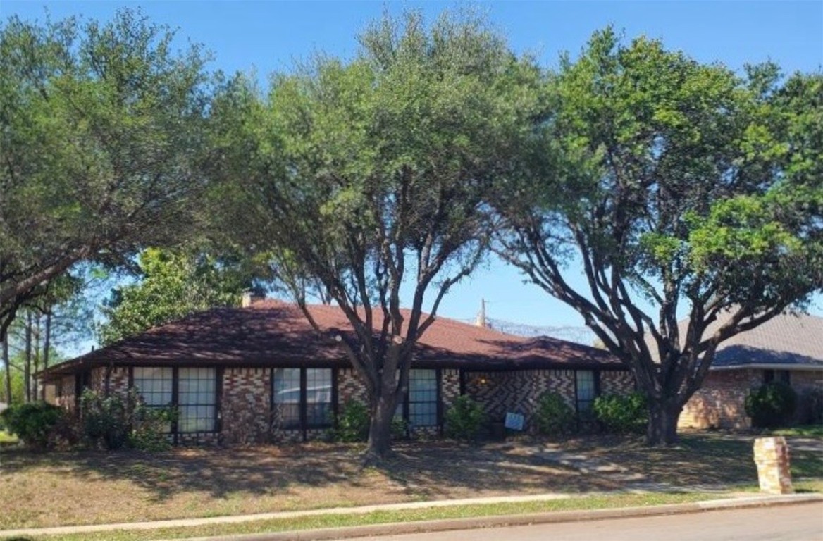 3813 Cheyenne Street Irving TX 75038