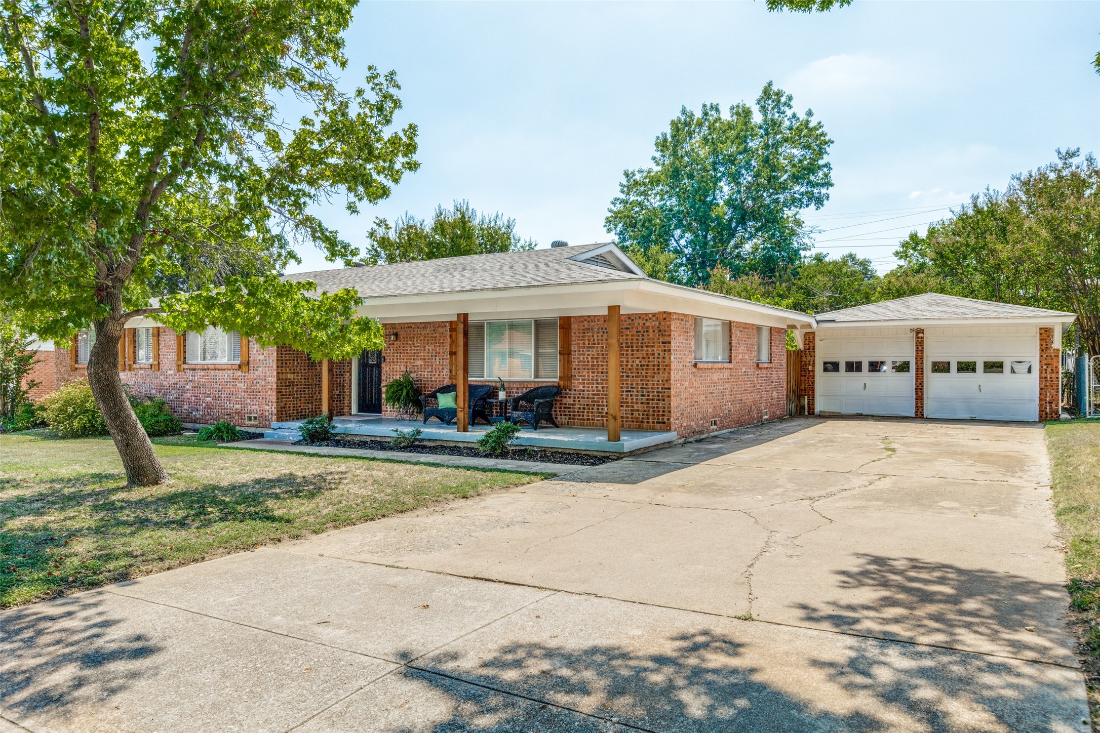 6736 Victoria Avenue North Richland Hills TX 76180