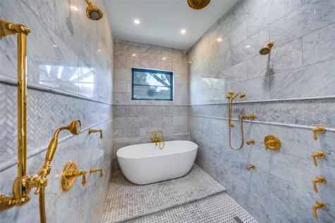 3221 S Glenbrook Drive Garland TX 75041
